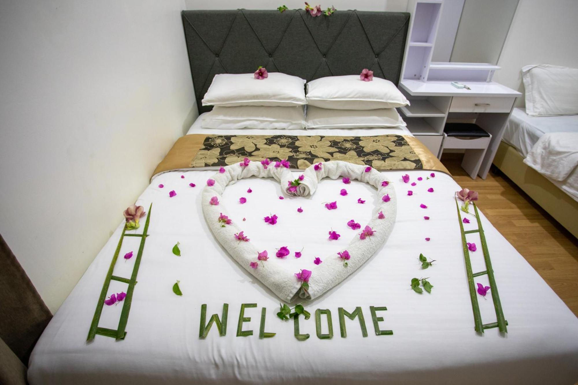 Hotel Ihaven Thulusdhoo Esterno foto